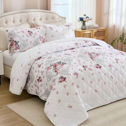 3pcs Floral Print Polyester Fiber Boho Chic Vintage Style Quilt Set, Includes 1 Quilt And 2 Pillow Shams, Suitable For Home Bedroom, All Season Decoration, Bedroom Setting