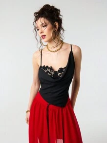 TypaGal Valentine 优雅垂坠领口不对称细肩带吊带背心，蕾丝胸围细节