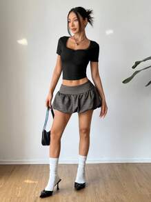 Flirla New Arrival Women Lace Trim Bow Decor Black Ribbed Elastic Slim Fit T-Shirt, Versatile Top For Commuting