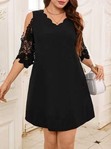 SHEIN Clasi Vestido casual con escote de barco, bordado floral y dobladillo ondulado para tallas grandes - Negro - Ver 1