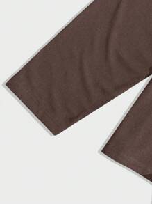 RueChic 棉质男士字母印花常规长袖 T 恤家居服套装 - 棕色 - 查看 3