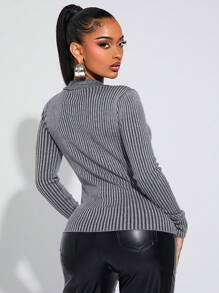 SHEIN SXY Áo len cardigan dệt kim gân ôm sát phong cách ngọt ngào và cay nồng, cổ áo có khóa kéo kép, phối màu đen và trắng - Màu xám đen - Xem 2