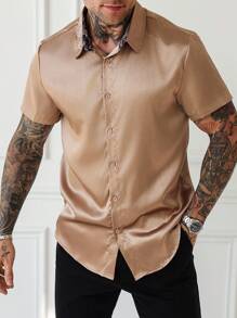 Manfinity Mode Camisa casual de manga corta de unicolor para hombre