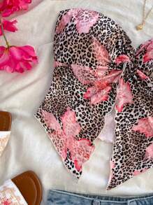 Soleia 女士花卉印花露肩前开衩下摆舒适衬衫，适合下午茶时间或秋冬季休闲穿着 - 棕色 - 查看 4