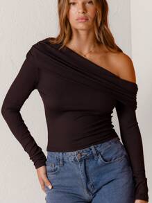 Aralina 黑色长袖不对称肩新年上衣 - 黑色 - 查看 9