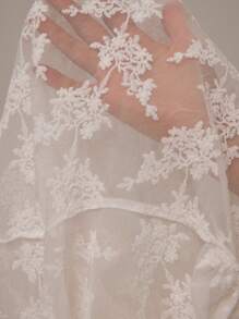 SHEIN Unity 白色花卉優雅夏季婚禮賓客法式鏤空刺繡網紗長袖鈕扣圓領上衣，女士約會之夜百搭款 - 白色 - 查看 7