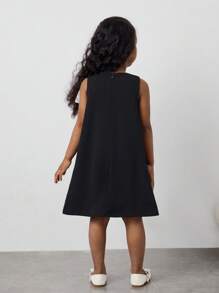 Maija Kids Maija Kids 带 3D 蝴蝶结装饰的年轻女孩圆领无袖连衣裙