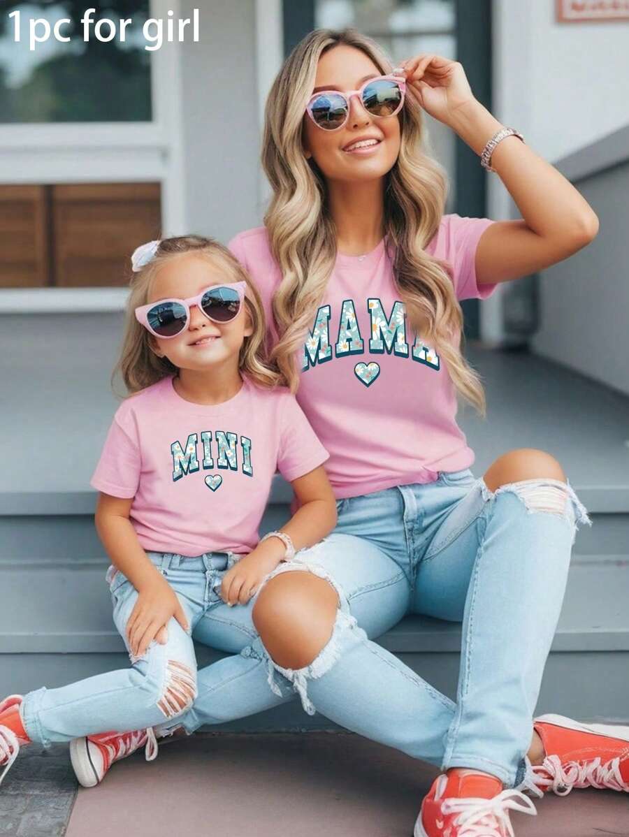 SHEIN Young Girl Fashionable Simple Heart & Alphabet Slogan Print Short Sleeve T-Shirt, Mommy And Me Matching Outfits (2 Pieces Are Sold Separately) Summer Holiday