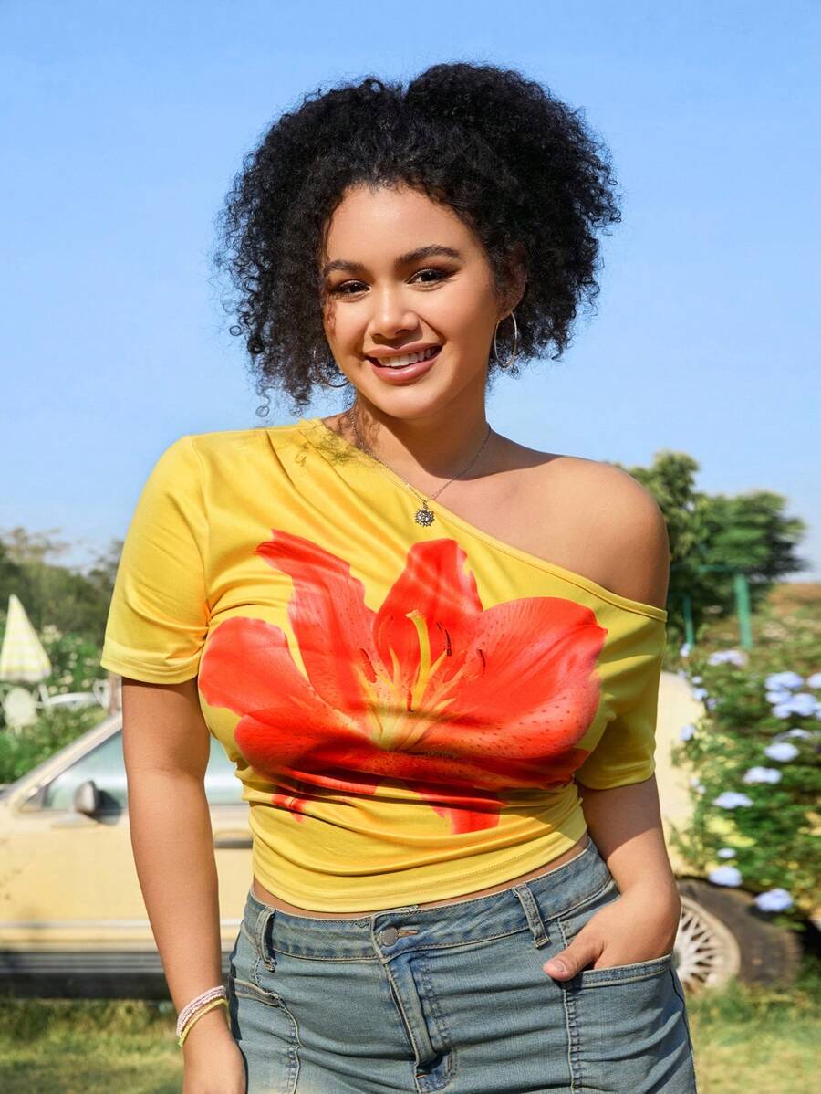 SHEIN EZwear Plus Size Off Shoulder Asymmetric Floral Print T-Shirt, Suitable For Spring/Summer Island Resort - Yellow - View 1