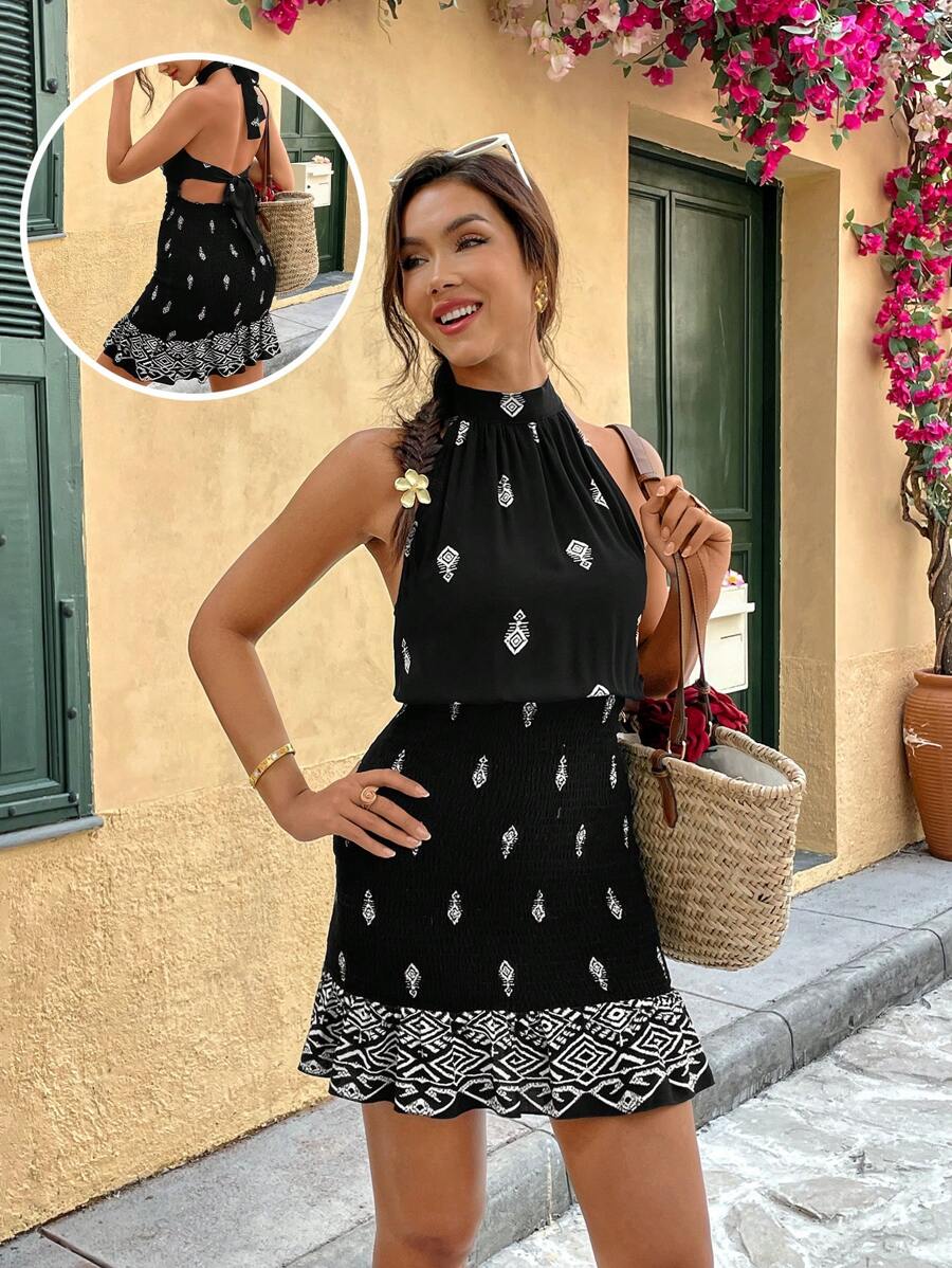 SHEIN Unity 度假风条纹印花露背连衣裙 - 黑色 - 查看 1