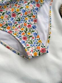 SHEIN 青少年女孩夏季/春季海滩、假日/连体泳衣，带花卉印花，非常适合度假