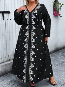 EMERY ROSE Plus Size Women V-Neck Print Waist Fit Dress, Holiday Casual Dress - Black - View 5