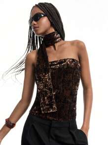 LYSMO Camiseta de tirantes de corte estetico Y2K plisada y de ajuste ceñido para mujer - Negro y oro - Ver 4