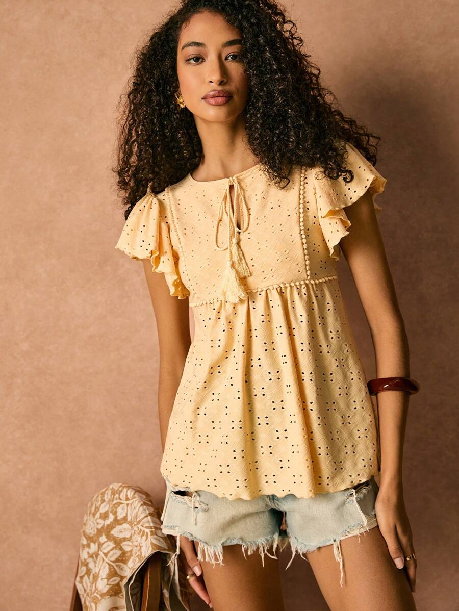 Poéselle Damen Bluse mit Blumenstickerei, Fransen-Schlupfkragen und Rüschenärmeln