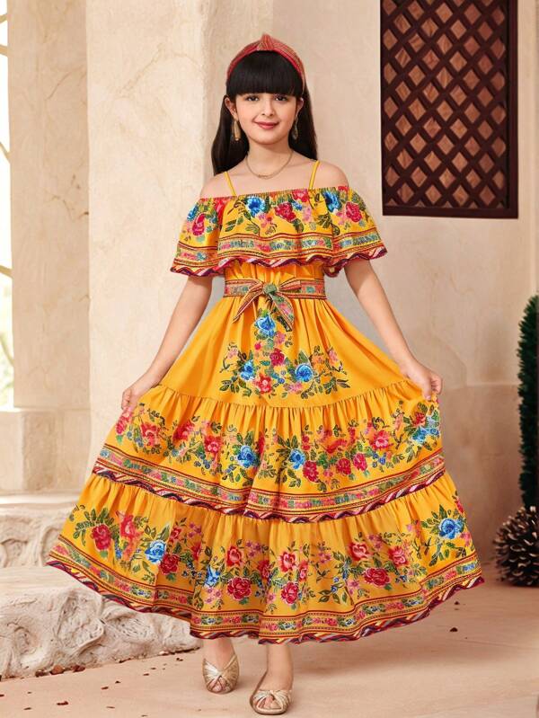 SHEIN Tween Girl, lejeră, cu umăr dezactivat, cu volan, tiv cu imprimeu, cravată în talie, fundă, rochie maxi mozaică, stil rural, stil de vacanță, vacanță ocazională, călătorie, boho, rochie galbenă