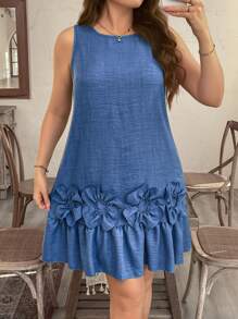 SHEIN LUNE Vestido recto de talla grande con volantes en el dobladillo, sin mangas, con diseño floral 3D, efecto de textura de jean - Azul - Ver 5