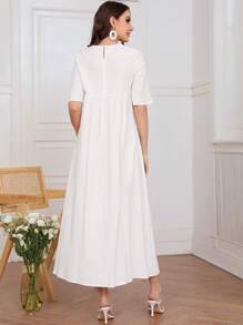 Al Najma 阿拉伯风格简约休闲短袖套装，时尚日常穿着 - 白色 - 查看 2
