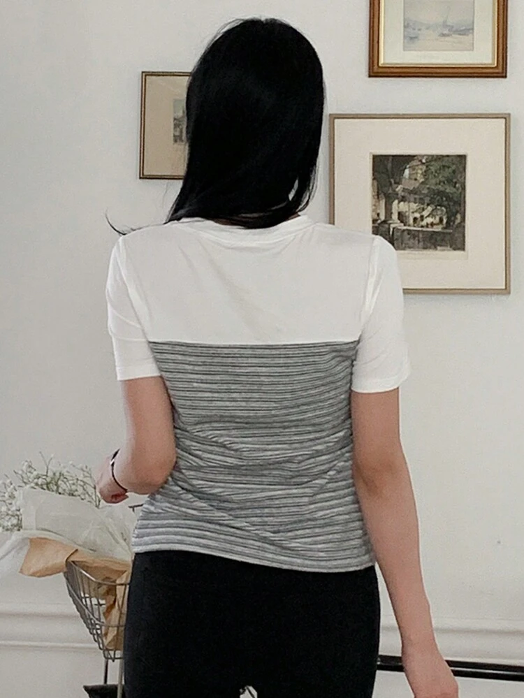 Women's Round Neck Striped Splice Short Sleeve Form-Fitting T-Shirt, Spring/Summer