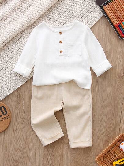 SHEIN Vintaside Kids 2pcs Toddler Infant Baby Boys Casual Holiday Linen Soft Half-Open Collar Button Pocket Long Sleeve T-Shirt + Elastic Waist Pants Set, Suitable For Spring, Autumn, Summer Home, Daily, Vacation