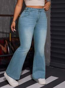 SHEIN ICON 大码弹力修身洗水喇叭牛仔裤 - 淺色水洗藍 - 查看 6