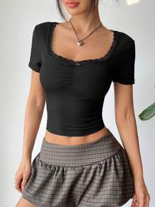 Flirla New Arrival Women Lace Trim Bow Decor Black Ribbed Elastic Slim Fit T-Shirt, Versatile Top For Commuting
