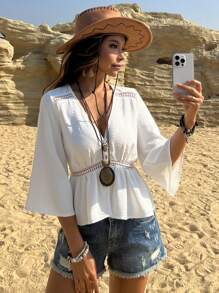 DAZY 女式纯色撞色蕾丝 V 领休闲夏季衬衫、波西米亚风上衣、娃娃装上衣 - 白色 - 查看 1