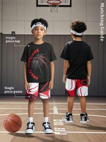 SHEIN Camiseta deportiva de manga corta, cuello redondo, elástica, cómoda, con estampado gráfico de baloncesto, para niños. Fabricada en tela de poliéster mezclado, lavable a máquina, transpirable y ligera para el uso diario y actividades al aire libre de niños en verano. - Negro - Ver 1