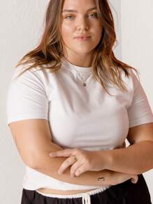 SHEIN Aralina-E Women Plus Size Solid Color Round Neck Short Sleeve Casual Versatile T-Shirt - White - View 6