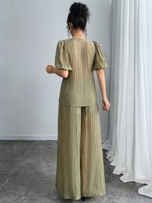 Solavon 2pcs/Set Women Solid Color Button Design Short Sleeve Shirt & Pants Suit - Green - View 6