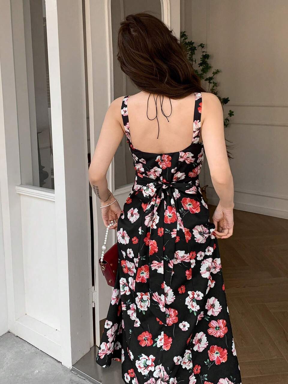 Women All-Over Floral Print Spaghetti Strap Waist Midi Dress Sundress Boho Vacation Outfits Women