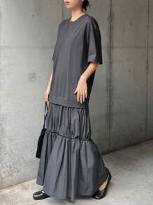 FRIFUL 女士灰色连衣裙，撞色下摆，圆领短袖，夏季服装，荷叶边 - 灰色 - 查看 1