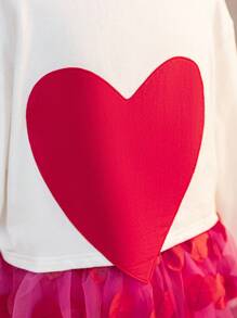 Tween Girls Heart Print Short Long Sleeve Sweatshirt And Puffy Heart Skirt Set, A Charming And Childrenswear Combination. It Is Suitable Not Only For Special Occasions But Also For Everyday Wear. Wearing This Set, Little Girls Can Showcase Their Sweetness And Cuteness, Becoming The Focus Of Attention.