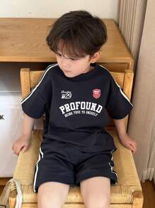 Dazy Kids 2 件套休闲套装：小男孩简约风格短袖上衣和短裤，返校服装 - 藏蓝色 - 查看 5