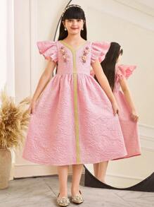 SHEIN Leap Crew Tween Girls Elegant Gold Thread 3D Floral Lace Trim Ruched Tiered Ruffled Cap Sleeve V-Neck A-Line Dress - Pink - View 3