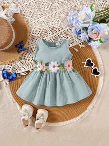 SHEIN 女婴绿色棉质透气无袖花卉刺绣连衣裙，舒适度假风格，适合春夏季外出、派对、拍照、上学，1-9 个月