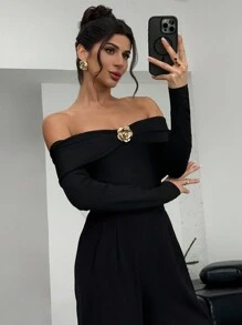 Firerie 女士优雅简约精致浪漫露肩金属玫瑰花朵紧身衣，紧身长袖黑色紧身衣，适合约会、日常通勤、度假 - 黑色 - 查看 4