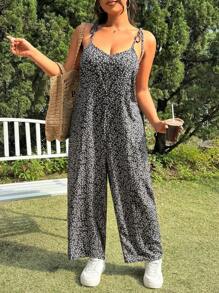 SHEIN EZwear Plus Size Women Summer Casual Jumpsuit With Ditsy Floral, Holiday & Vacation - Black - View 2