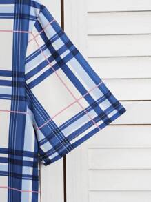 SHEIN 男士蓝色格子经典休闲舒适 2 件短袖上衣和裤子家居服套装 - 藍色 - 查看 3