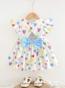 Cozy Pixies Vestido de cuello redondo con volantes y lazo grande en contraste para el Día de San Valentín, con estampado de corazones de colores para bebé niña - Azul - Ver 2