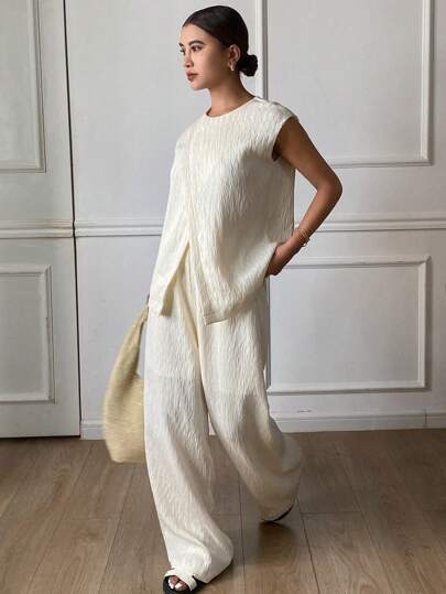 Livesso 2pcs Women Casual Solid Color Textured Wrap Top & Pants Set Summer