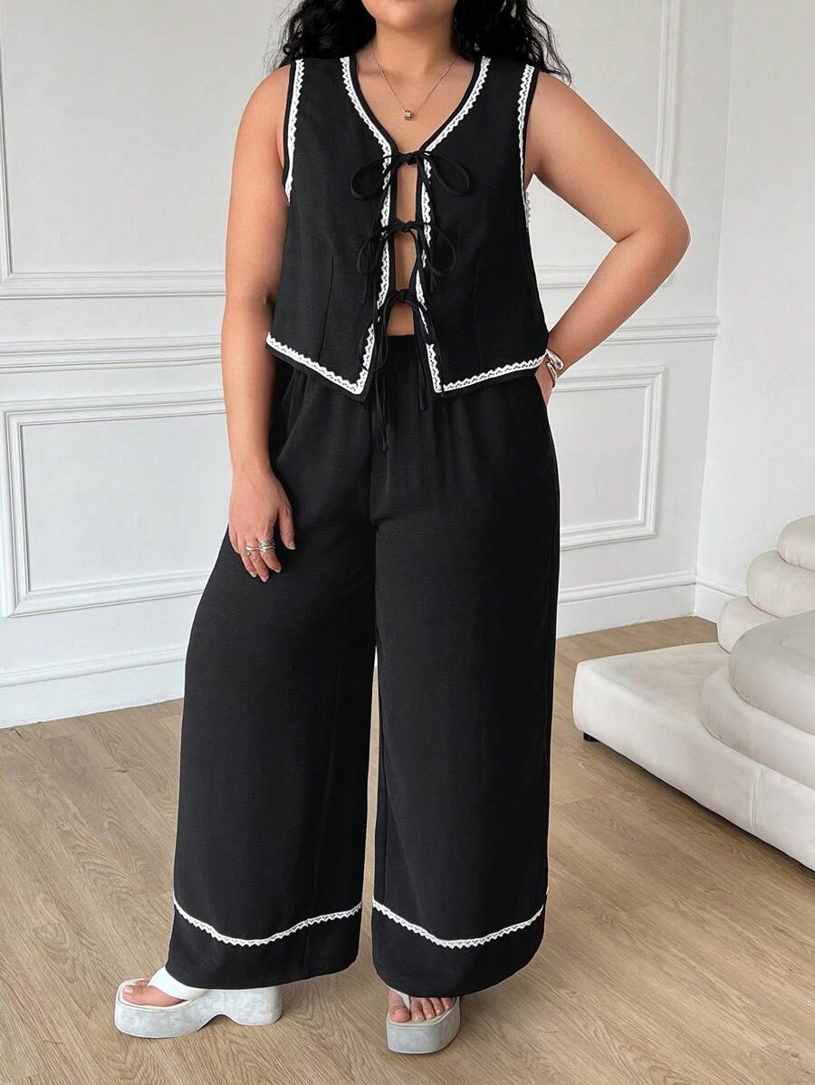 SHEIN EZwear Plus Size Summer 2pcs Set: White Lace Patchwork Vest Top And Pants - Black and White - View 1