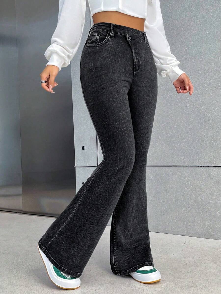 SHEIN EZwear 女式前扣口袋设计休闲喇叭牛仔裤 - 黑色 - 查看 1