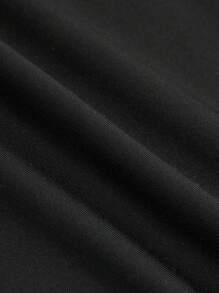 SHEIN Camiseta deportiva de manga corta, cuello redondo, elástica, cómoda, con estampado gráfico de baloncesto, para niños. Fabricada en tela de poliéster mezclado, lavable a máquina, transpirable y ligera para el uso diario y actividades al aire libre de niños en verano. - Negro - Ver 4