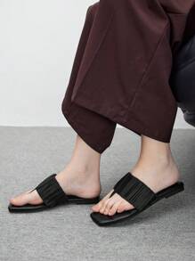 CUCCOO BIZCHIC Women Square Toe Scrunched Slip-On Flat Sandals - Black - View 3