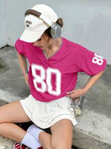 INAWLY 女式 V 领短袖休闲 T 恤上衣，带有 80 图形数字和口号设计