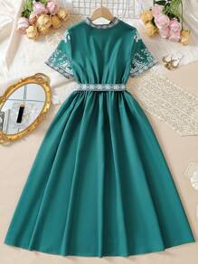 SHEIN Gaun Gaya Retro Istana Resor Warna Hijau Tua Elegan dan Mewah untuk Anak Perempuan Remaja - Hijau - View 7