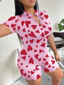 SHEIN EZwear Mono de talla grande para mujer con estampado de corazón y cuello alto para el Día de San Valentín