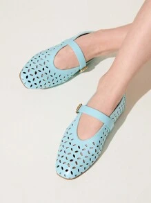 CUCCOO CHICEST Women's Summer Light Blue Round Toe Comfortable Mary Jane Retro Minimalist Laser Floral Flat Shoes Spring Shoes Spring Break Easter - Ice Water - View 3