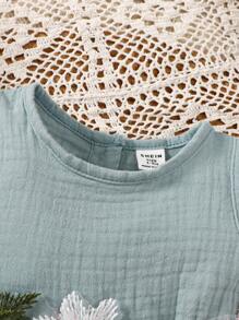 SHEIN 女婴绿色棉质透气无袖花卉刺绣连衣裙，舒适度假风格，适合春夏季外出、派对、拍照、上学，1-9 个月