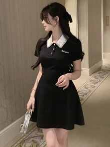 DAZY 女式法式高端彼得潘领 Polo 衫，短袖束腰小黑迷你连衣裙 - 黑色 - 查看 7